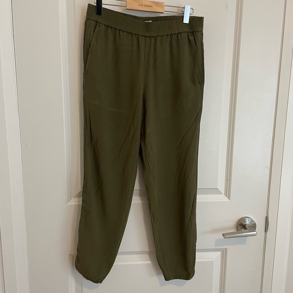 Madewell Green Pants - Picture 1 of 1